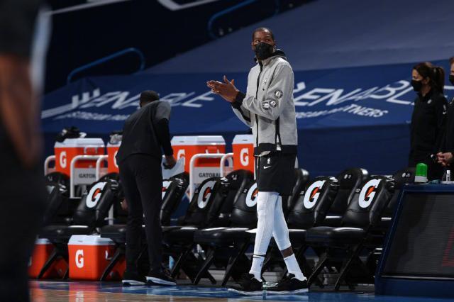 世界杯手机观看-KD缺阵也能轰147分 哈登欧文率领篮网9人上双